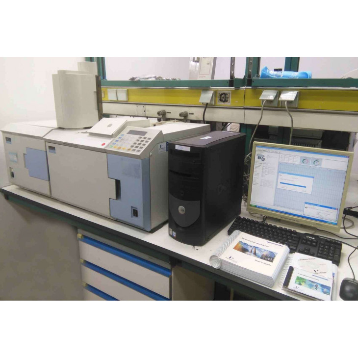 GC/MS Perkin Elmer Autosystem XL